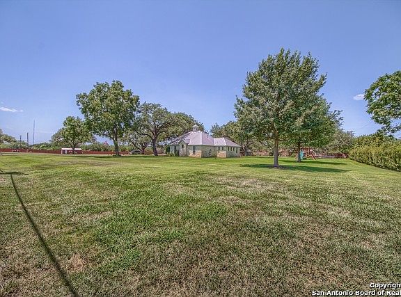 2nd image of 10901 Fm 1560 N