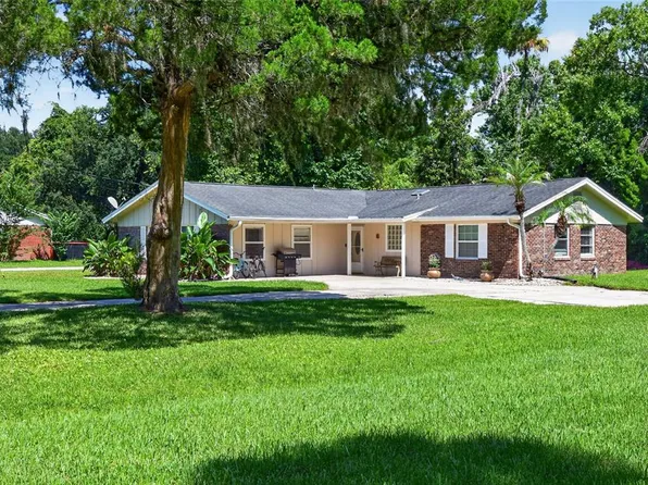 2420 Hazel Bishop Dr, New Smyrna Beach, FL 32168