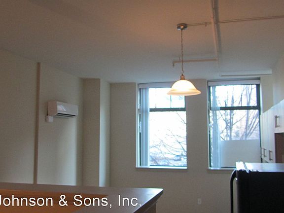 5th image of 511 N Cherry St APT 105