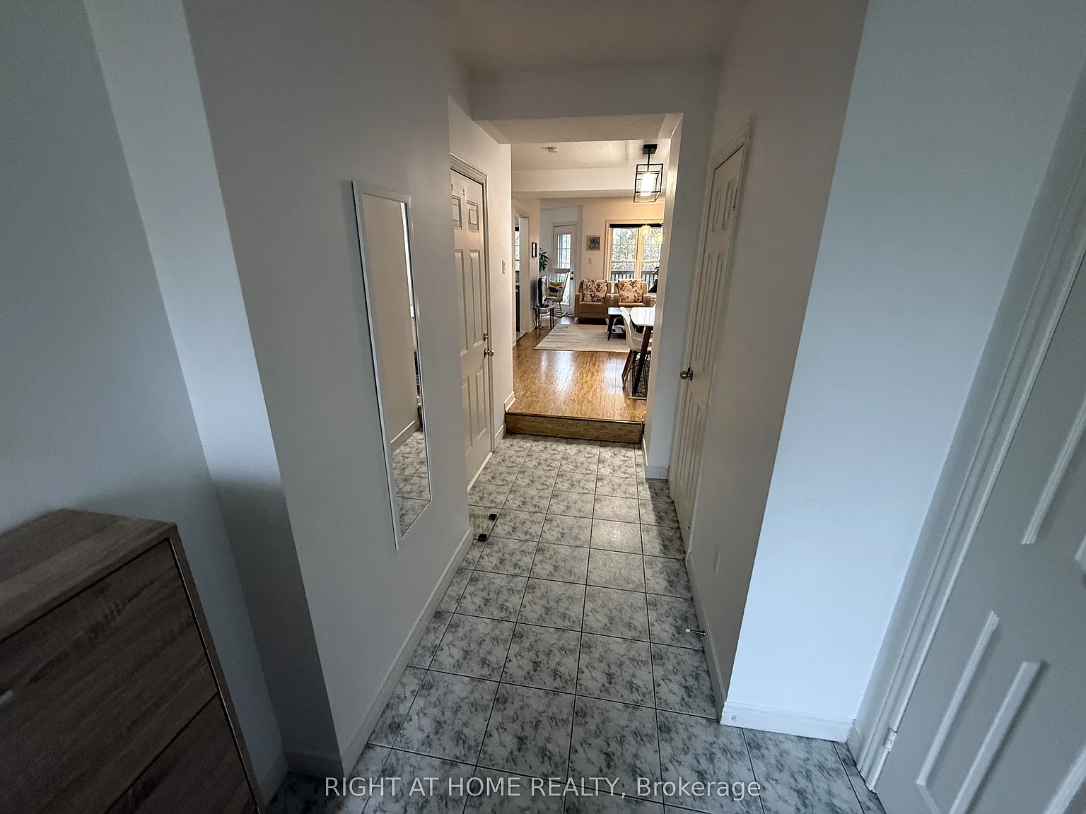 4 bed, $2,850 — Photo 2