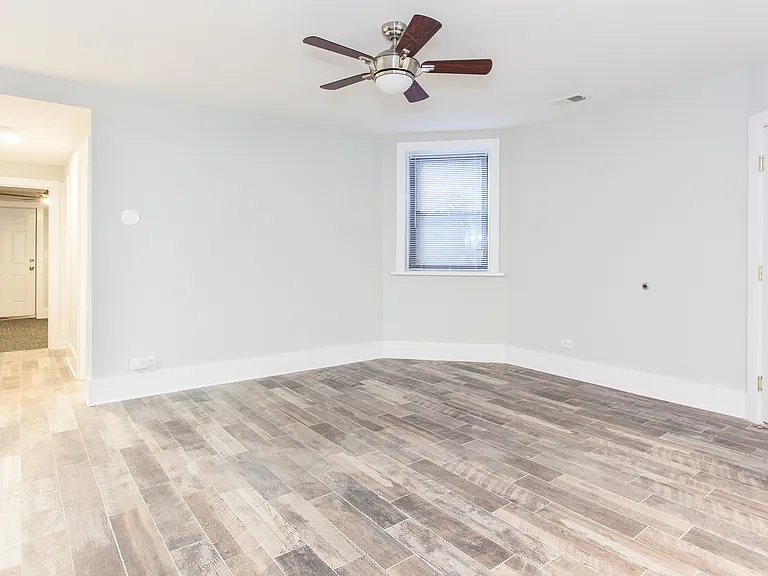 2922 1/2 W Logan Blvd #G — Photo 14