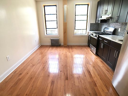 2nd image of 270 Empire Blvd APT 2H