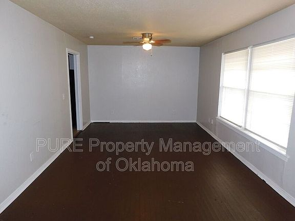 4th image of 1412 NE 39th St