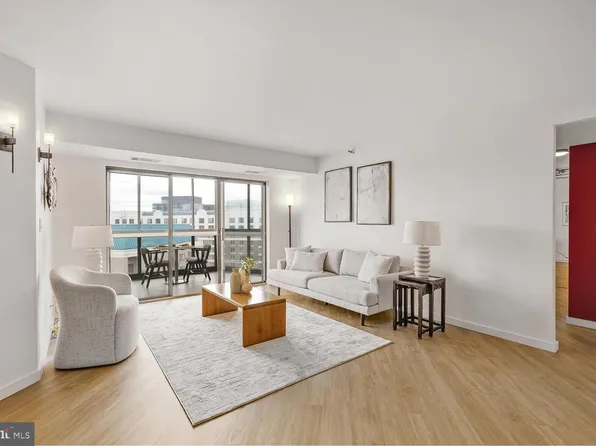 900 Stafford St #2330, Arlington, VA 22203