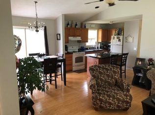 59 Bay Heights Cir, Geneva, NY 14456