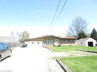 8871 Louisville St, Louisville, OH 44641