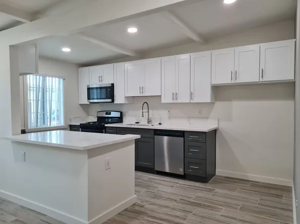 Remodeled 1 Bedroom Unit in Orange, 1437 W Almond Ave, Orange, CA 92868