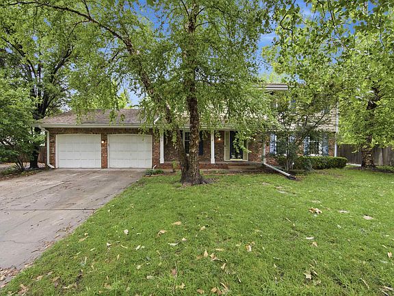 2nd image of 8302 E Limerick Ln