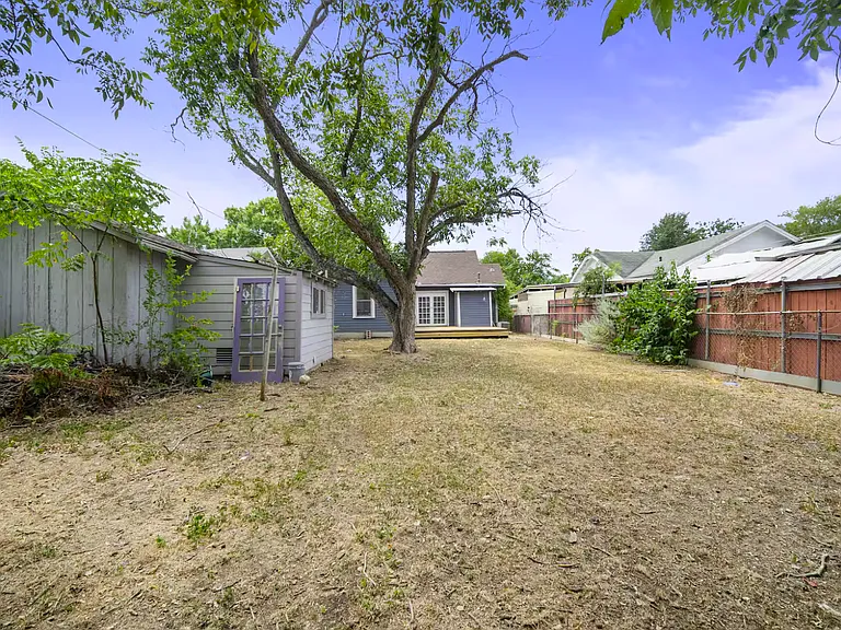 1131 McKinley Ave — Photo 20