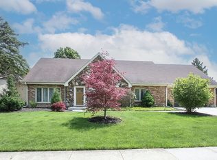 715 Ruskin Dr, Elk Grove Village, IL 60007