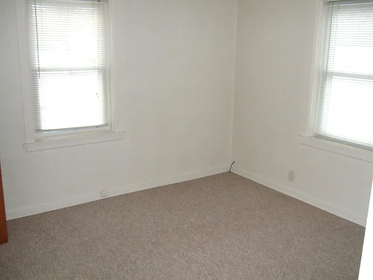 729 Sheridan Rd #B — Photo 6