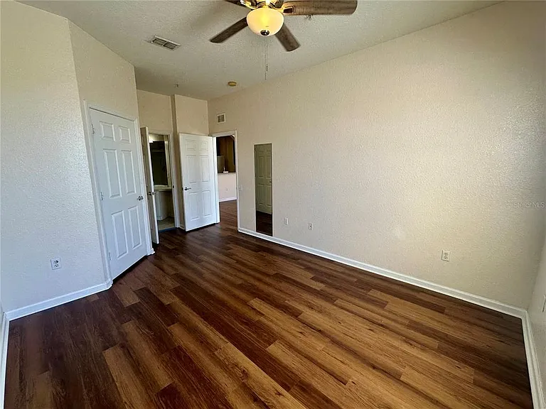 6402 Cava Alta Dr #410 — Photo 5
