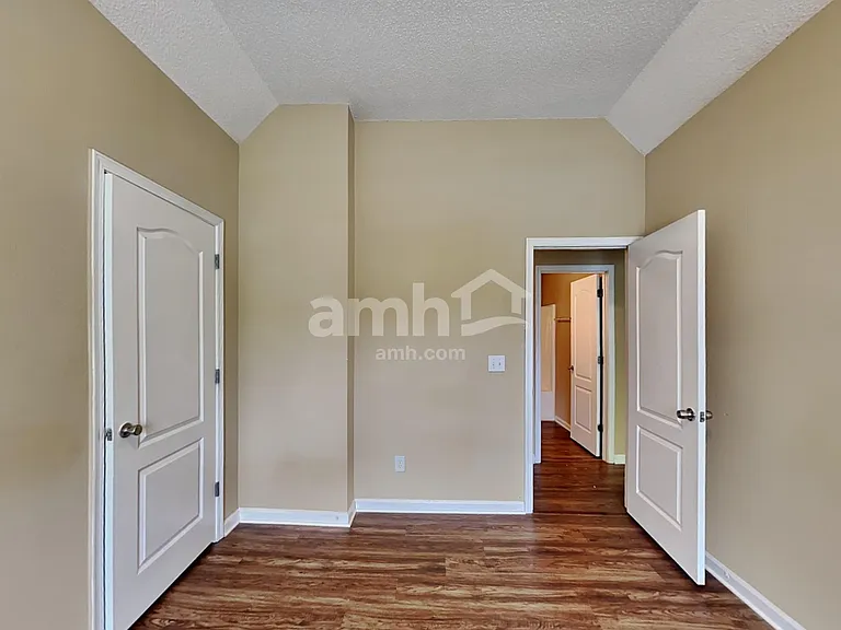 3083 Newtons Crest Cir — Photo 15