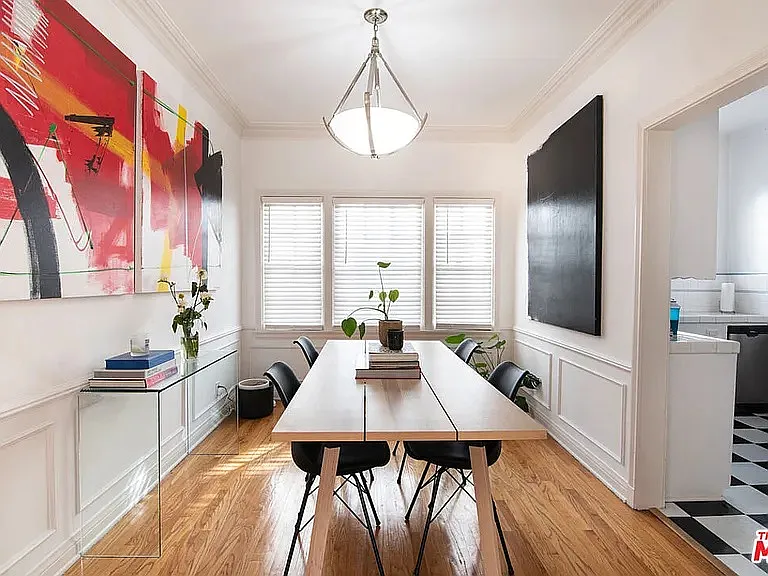 141 N Catalina St #141 — Photo 2