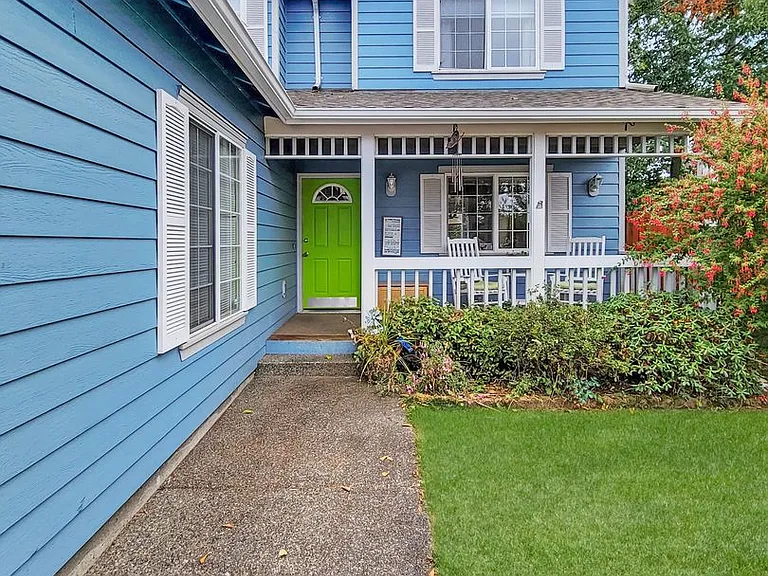 3818 N Bennett St — Photo 2