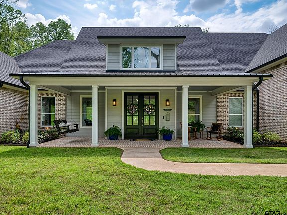 2nd image of 21778 Syrah Ln