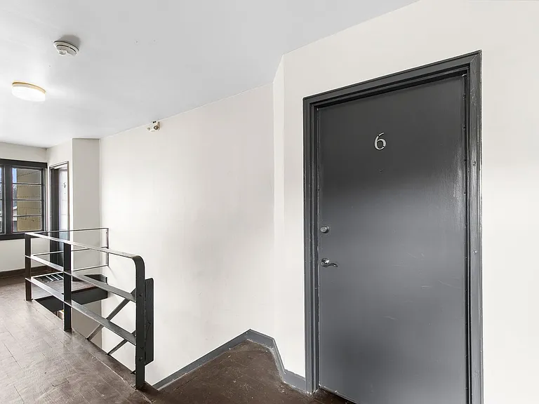 Magnolia Court — Photo 20