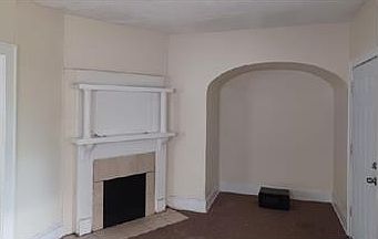 3rd image of 3259 E 123rd St #1