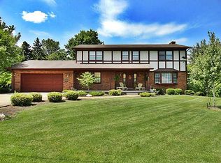 640 Dushane Dr, Bellefontaine, OH 43311