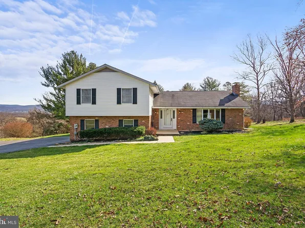 5703 Red Hill Rd, Keedysville, MD 21756