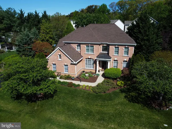 4754 Sun Orchard Dr, Chantilly, VA 20151