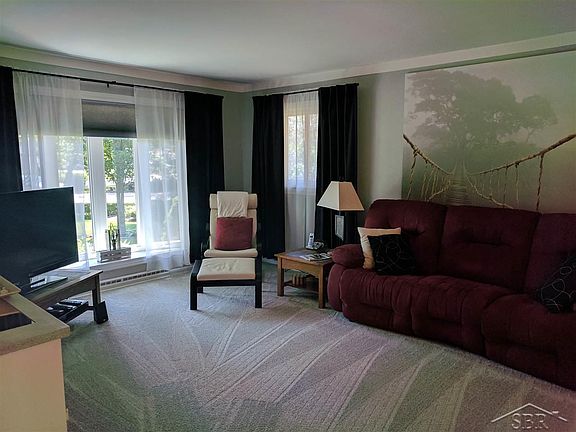 4th image of 3295 Catalina Dr