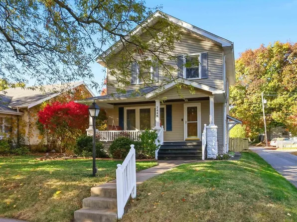 2440 Carey Ave, Davenport, IA 52803