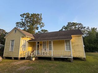 214 E 7th St, Picayune, MS 39466