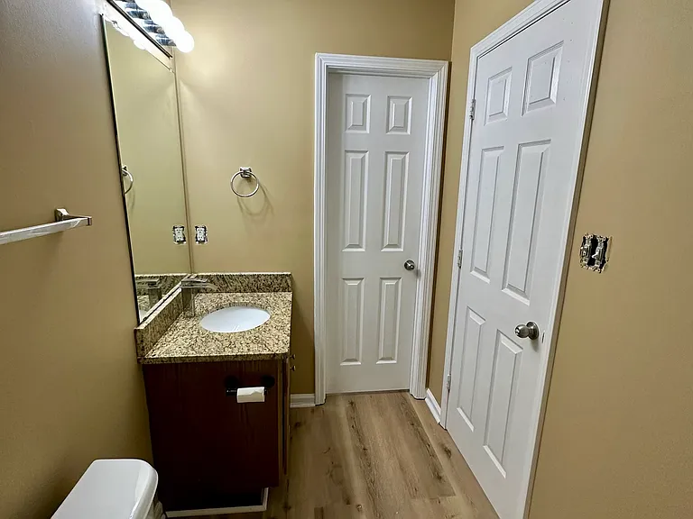 15313 Superior St — Photo 29