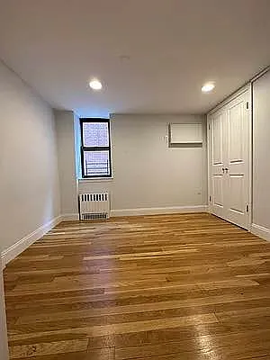 Rented by Bond New York | media 11