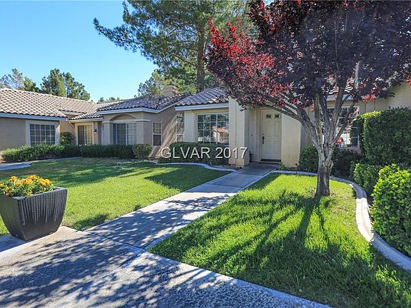 3rd image of 8164 Flanders Terrace Dr