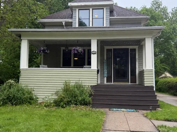 14 Willow St, Vermillion, SD 57069