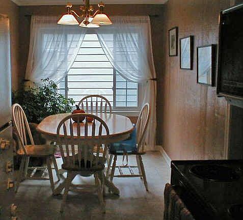 5th image of 5614 N Kingsley Dr