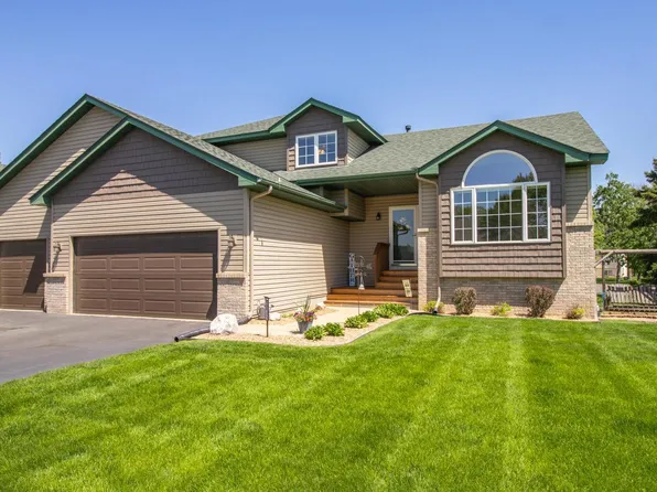 12367 Goodhue St NE, Blaine, MN 55449