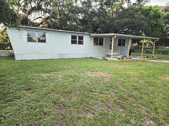 3rd image of 1616 Terry Rd
