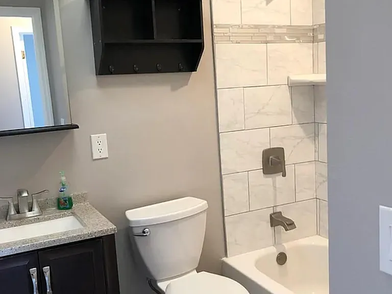 717 Alton Ave — Photo 11