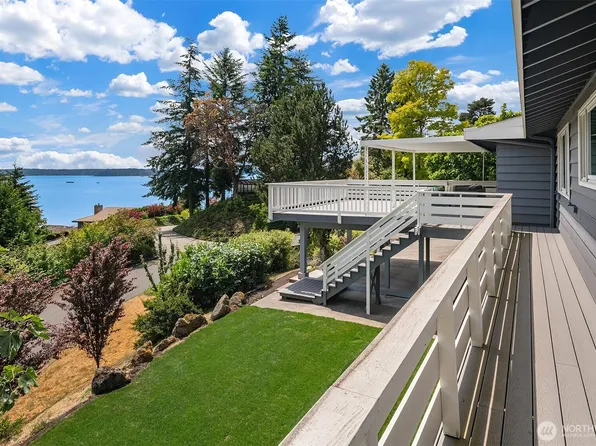 4454 54th Avenue SW, Seattle, WA 98116