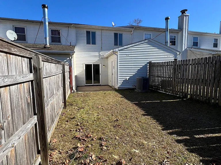 12 Townview Dr — Photo 12