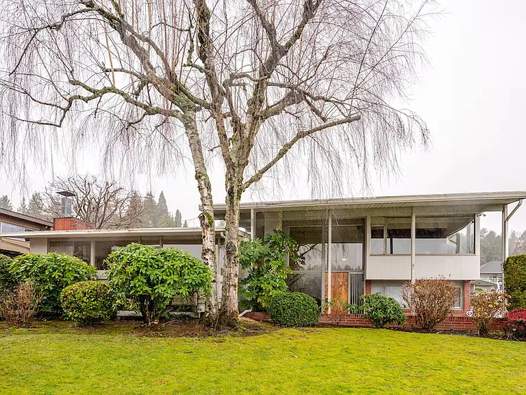 5041 Lake Washington Blvd S — Photo 2