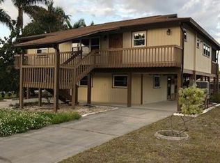 2490 Sycamore St, Saint James City, FL 33956