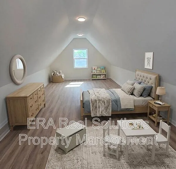 1536 E Weber Rd — Photo 5