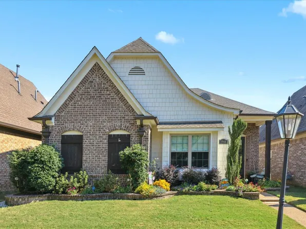 1946 Rochelle Ln, Cordova, TN 38016