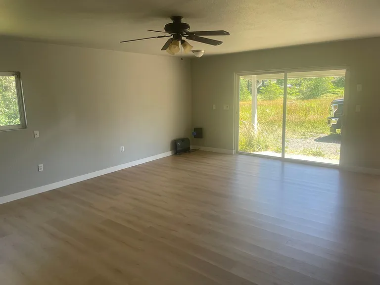 14602 Ok Mill Rd #B — Photo 11