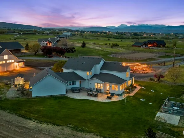 3920 Weaver Road, Ellensburg, WA 98926