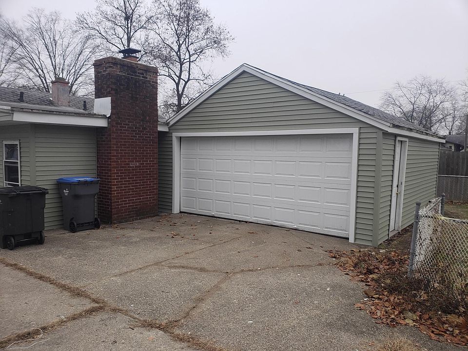2nd image of 1212 Erwin St
