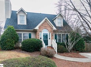 28 Honeysuckle Ter, Spartanburg, SC 29307