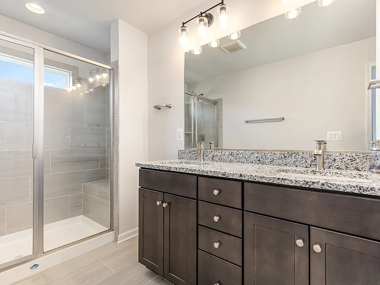 3916 Applegate Ct — Photo 4