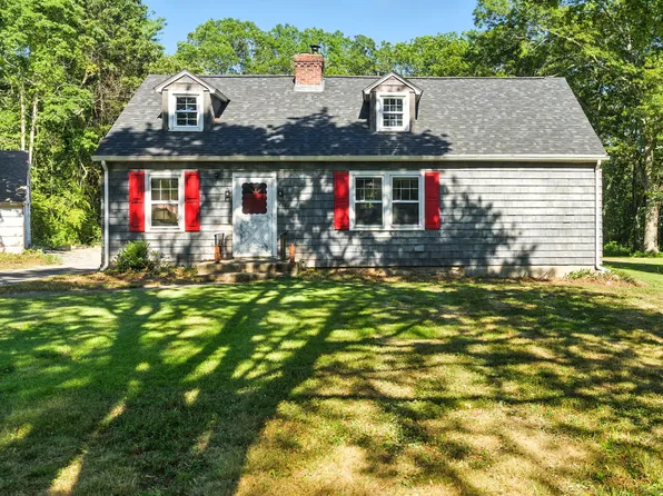 332 Colonel Ledyard Highway, Ledyard, CT 06339