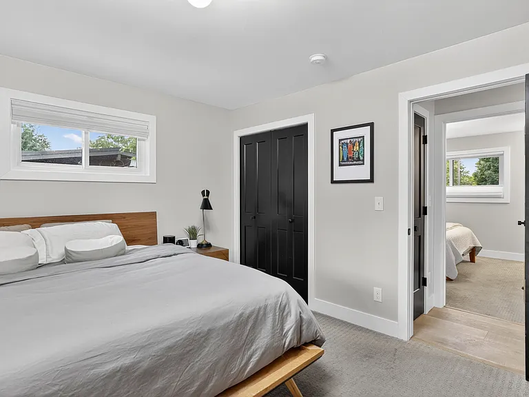 6051 S Clarkson St — Photo 12