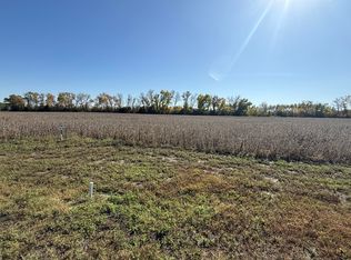 2485 Howling Woods Ln, Aberdeen, SD 57401